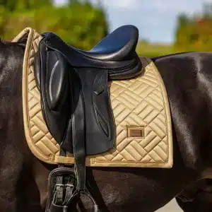 Equestrian Stockholm Modern Underlag - Midsommer Glow - DR16"